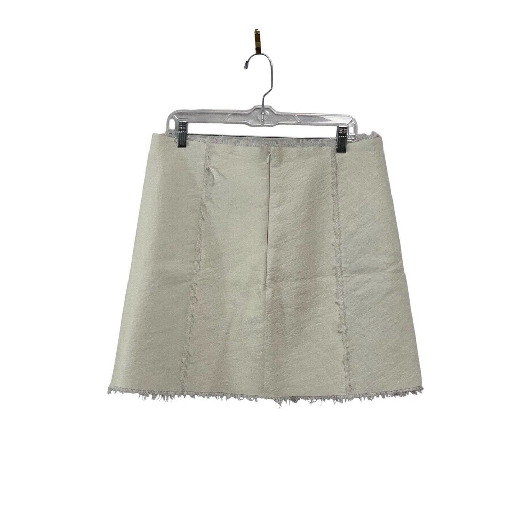 St. John Women’s White Made In Italy Leather Great For Spring  Trim Skirt NEW 10 - Picture 4 of 11